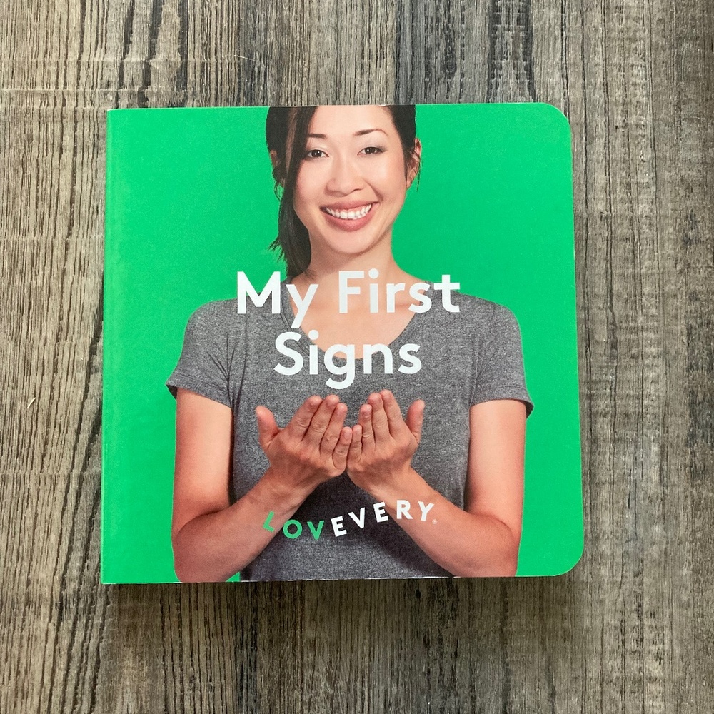 Lovevery My First Signs Book
